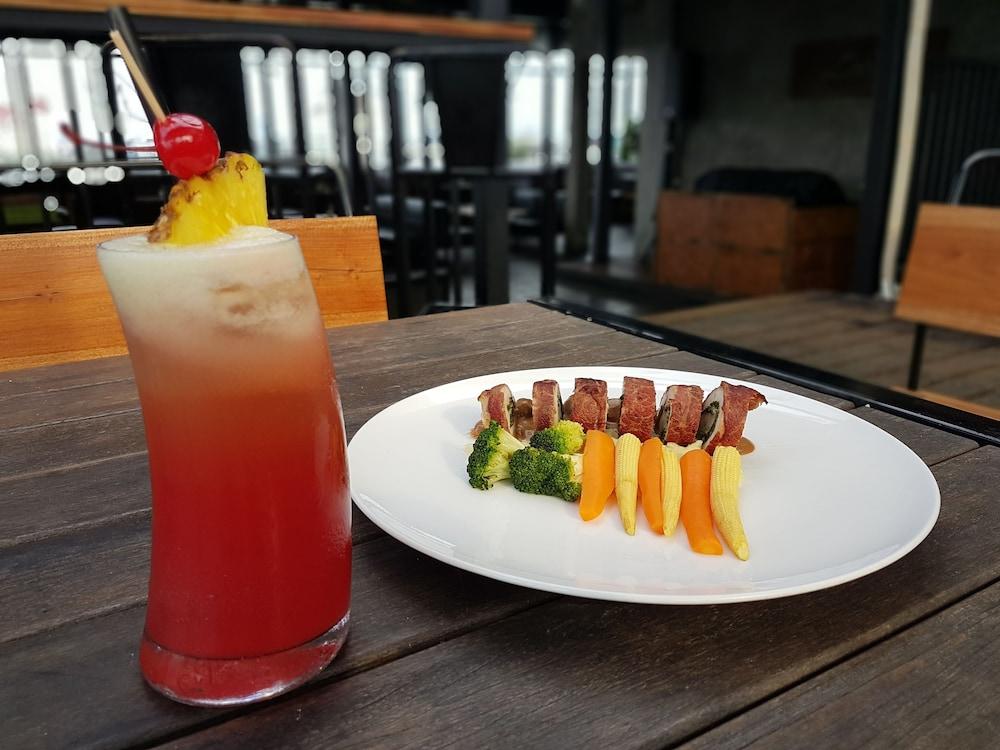 Liberta Hotel Kemang Jakarta Kültér fotó