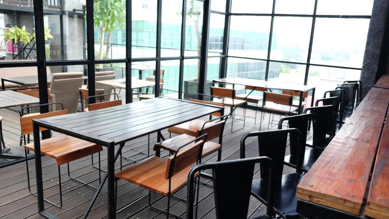 Liberta Hotel Kemang Jakarta Kültér fotó